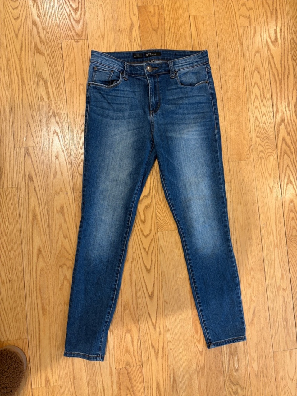 STS Blue Women's Skinny Jeans in Mid Blue Wash 28
